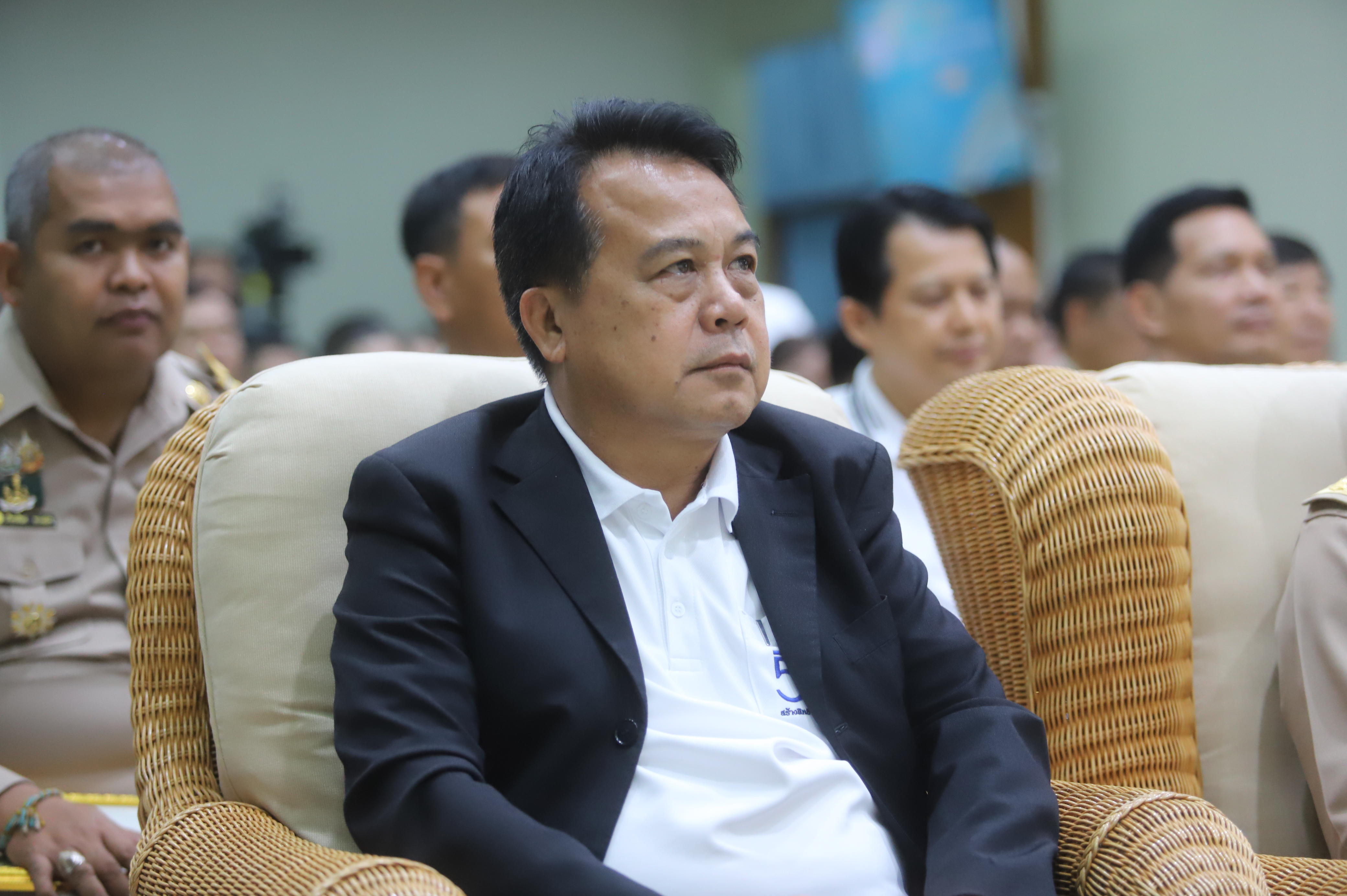 title - เลขาธิการ ส.ป.ก. มอบรางวัลเชิดชูกียรติ ประจำปีงบประมาณ พ.ศ. 2568